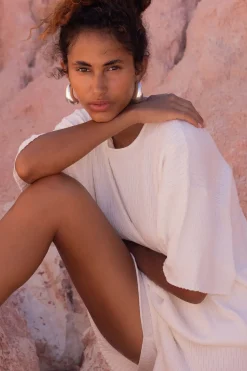New ARCAA  Jude T-Shirt - Cream