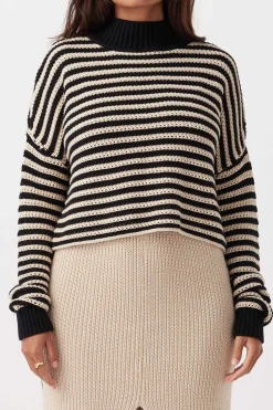 Outlet ARCAA June Cropped Sweater - Sand & Black