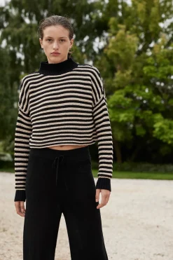 Outlet ARCAA June Cropped Sweater - Sand & Black