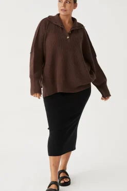 Hot ARCAA Margo Button Up Sweater - Chocolate