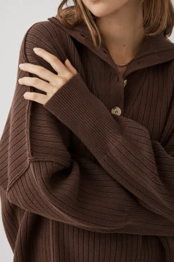 Hot ARCAA Margo Button Up Sweater - Chocolate