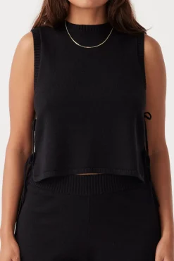 Clearance ARCAA Poppy Tank - Black