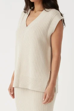 Discount ARCAA Vera Knit Vest - Sand