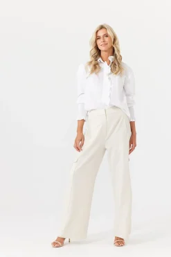 Online Brave & True Brave and True The Countess Shirt - White