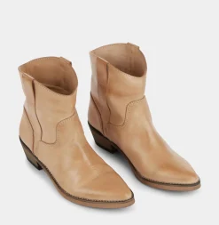 New ivylee Corrie Boot - Beige