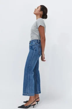 Online Kireina Freya Jean - Waterfall