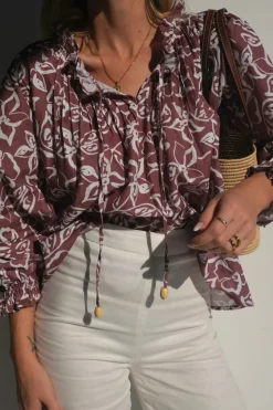 Best Lunar Fox Charlotte Linen Blouse - Sangria