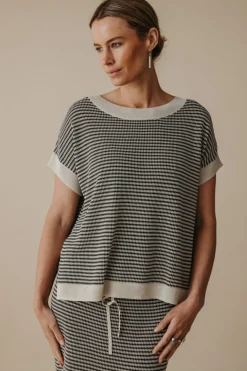 Sale Talamaya Lattice Short Sleeve Pullover - Washed Black & Soft Gold