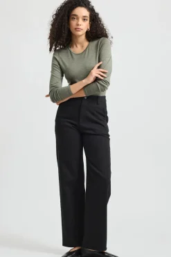 Hot Toorallie Crew Merino Tee - Bay Leaf