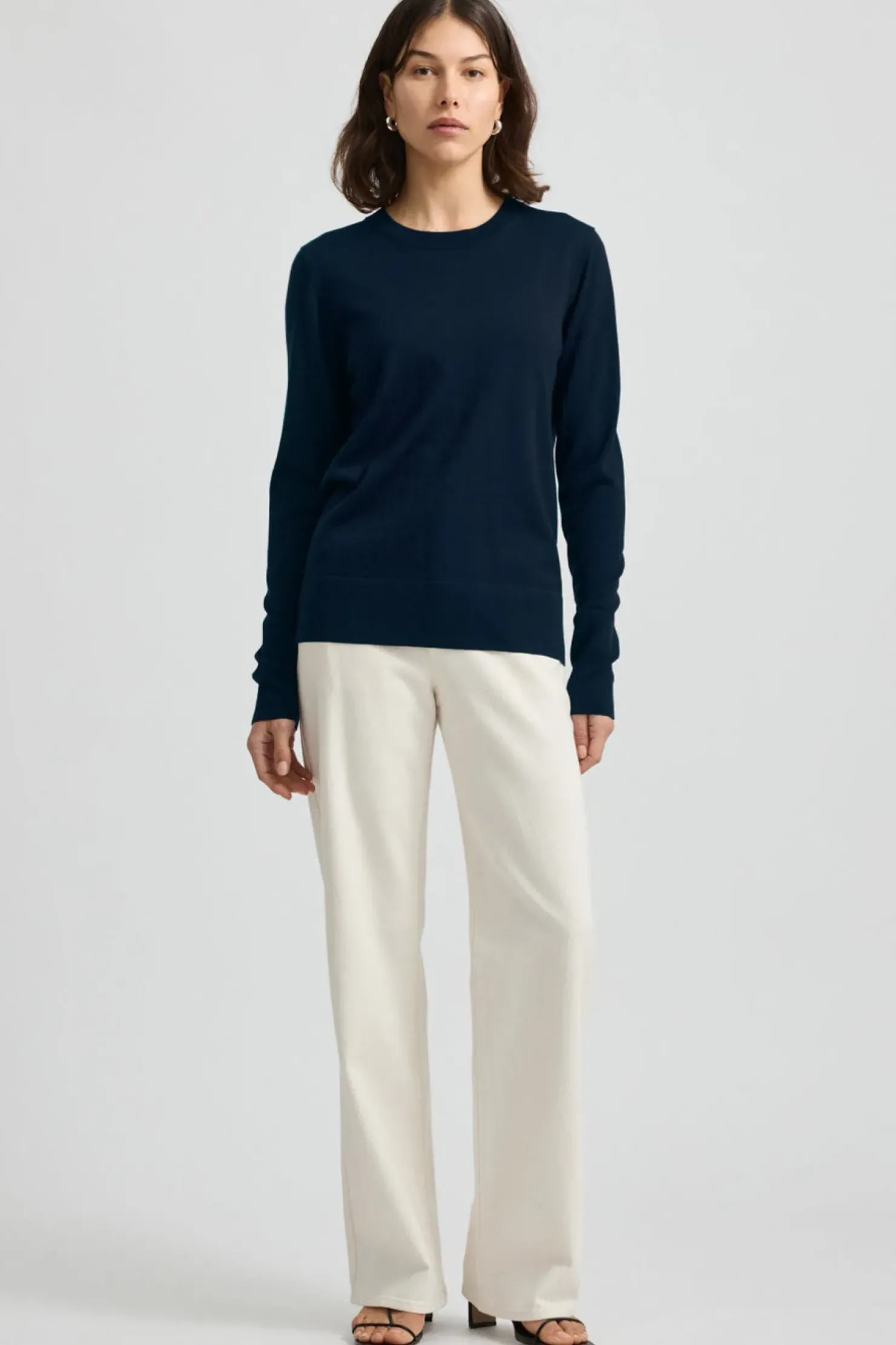 Hot Toorallie Fine Merino Crew - Navy