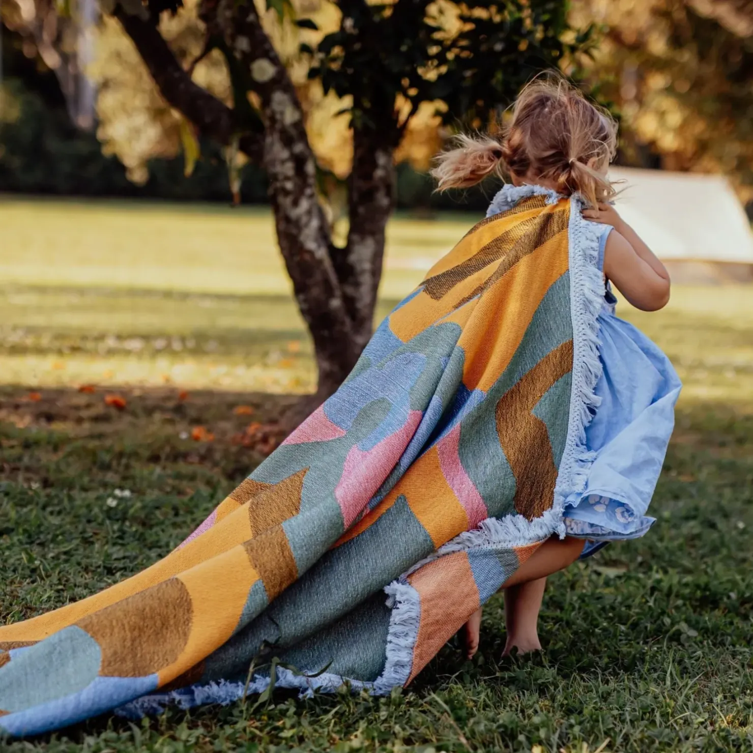 New Wandering Folk Woven Throw - Kaleid Sugar